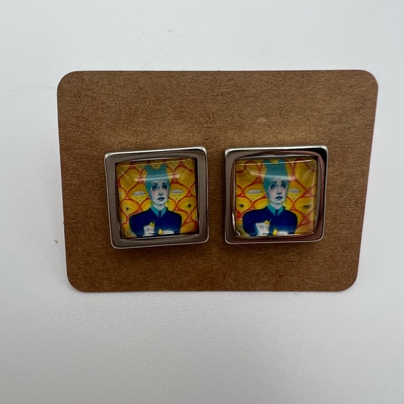 Classic Edgy  Square Stud Earrings - Stylish Retro Small Earring Set - Picture 10 of 14